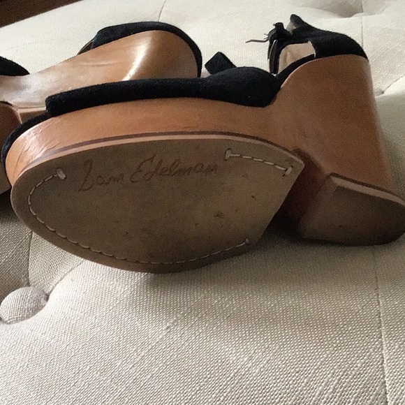 Leather suede Sam Edelman high wedge. Size 6 1/2 - Picture 6 of 6